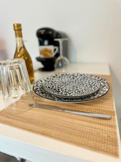 ריימס Superbe Appartement Tres Calme Et Confortable מראה חיצוני תמונה